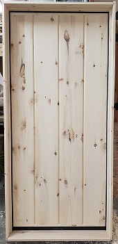 Exterior four plank stockade door